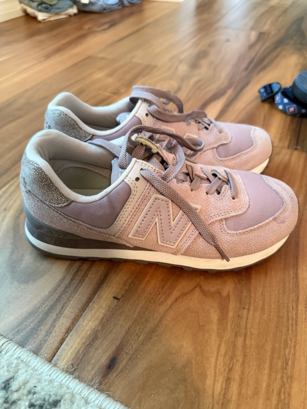 New Balance Women's Dusty Pink and Gray Classic Runner Sneakers